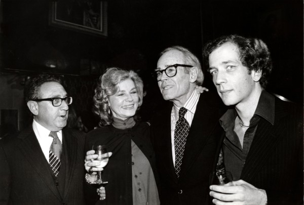 H. KISSINGER, L. BACALL, H. FONDA and S. BOGART