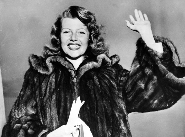 Rita HAYWORTH, portrait 1942