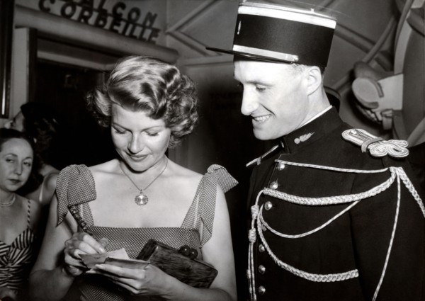 Rita HAYWORTH, France Premiere of 'Gilda'