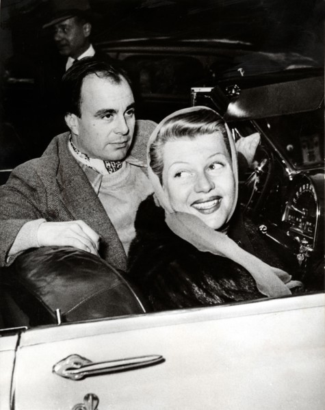 Rita HAYWORTH revokes divorce from Ali KHAN