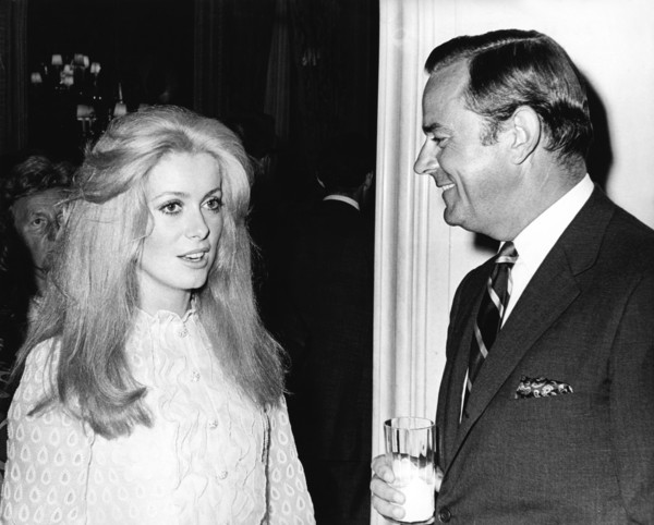 Catherine DENEUVE