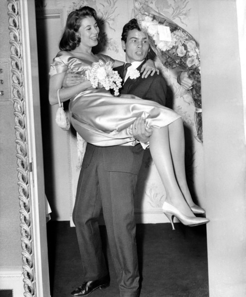 Wedding: Horst BUCHHOLZ with his wife Myriam BRU, 1958