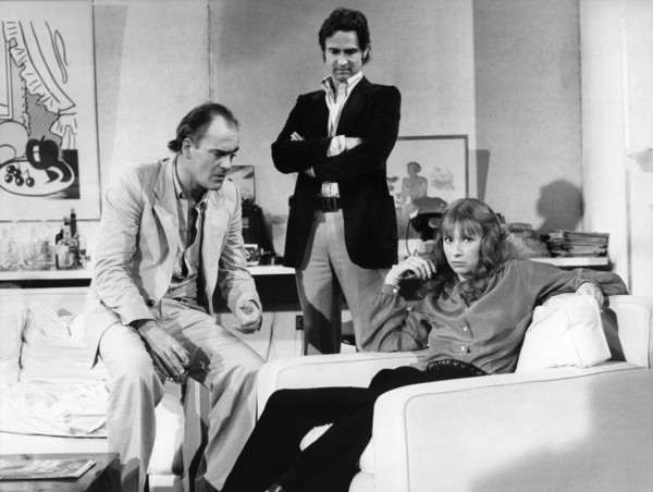 Ursela MONN, Christoph BANTZER, Charles BRAUER in "Unfortunately not available"