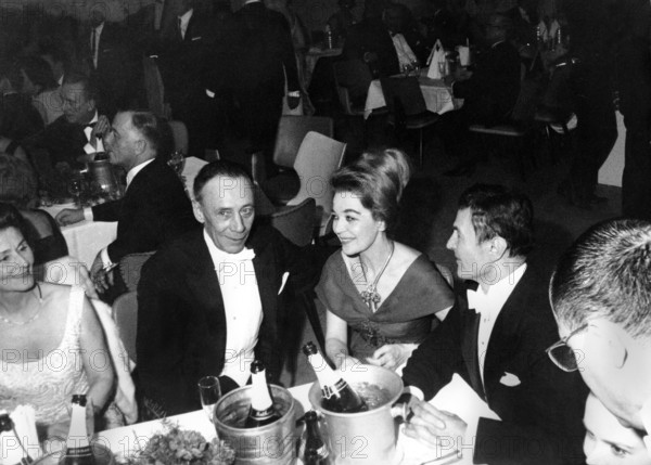 Jan KIEPURA, Martha EGGERTH, Rudolf PLATTE, Georgia LIND, press ball Berlin 1965
