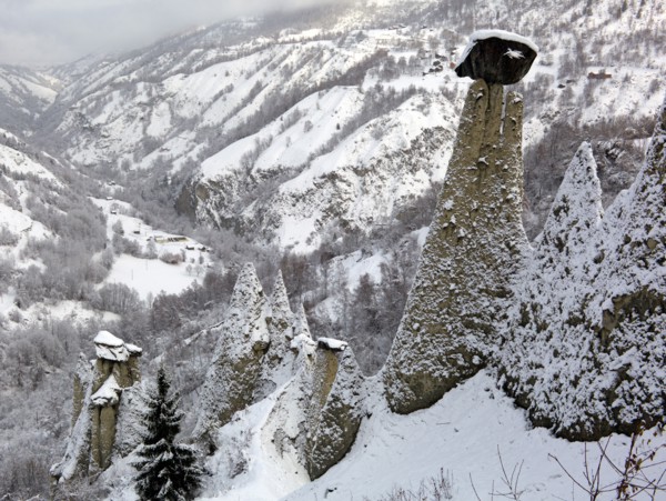 Les Pyramides d'Euseigne earth pyramides hoodoos of Euseigne