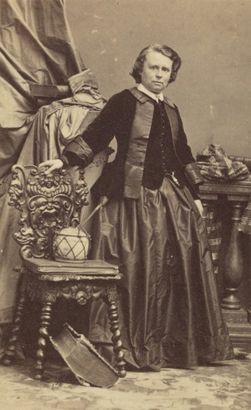 Rosa Bonheur; André Adolphe-Eugène Disdéri, French, 1819 - 1889, 1861 - 1864; Albumen silver print