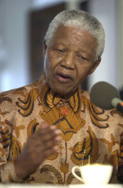 Nelson Mandela speaks during a new conference.