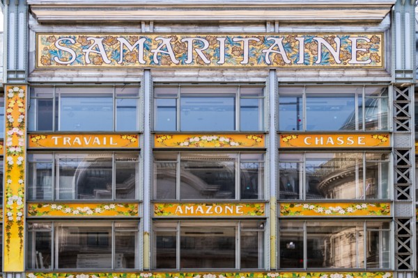 Samaritaine department store shop sign - Paris