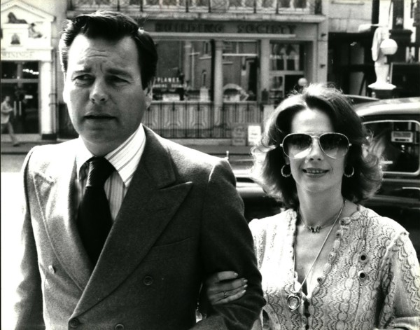 Jun. 06, 1976 - Actor Robert Wagner and his actress wife Natalie Wood receive undisclosed damages in libel case: Actor Robert Wagner and his second time around actress wife, Natalie Wood were awarded ...