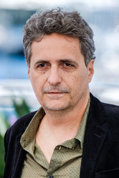 Cannes, France. 16th May 2019. Kleber Mendonc¸a Filho poses at a photocall for Bacurau on Thursday 16 May 2019 at the 72nd Festival de Cannes, Palais des Festivals, Cannes. Pictured: Kleber Mendonc¸a ...