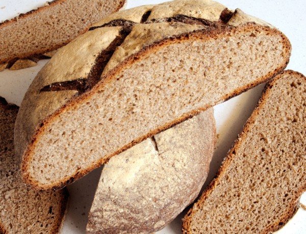 FRENCH POILANE BREAD