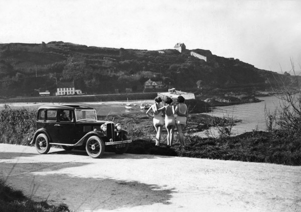 1932 Standard Little Nine saloon at Royal Bay, Jersey.