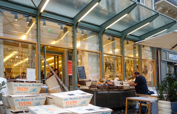 Seafood sold during christmas season at Maison Plisson, general food store, restaurant, Paris, France.