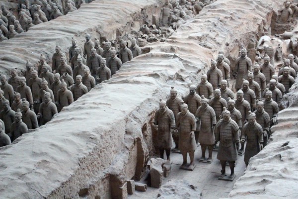 November 1, 2018 - Xi'An, Xi'an, China - XiÃ¢â‚¬â„¢an, CHINA-The Terracotta Army is a collection of terracotta sculptures depicting the armies of Qin Shi Huang, the first Emperor of China. It is a for...