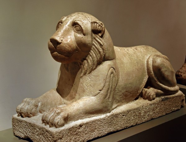 Statue of a lion, Stone / limestone, 55.8 x 29 x 95 cm, 300–642 CE, Late Roman Period ,Byzantine Period,  Egypt (Museo Egizio di Torino Italy)