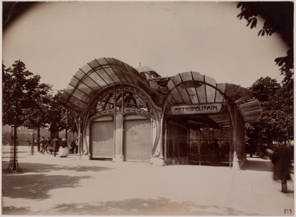 Paris metro. "Access to Place de l'Etoile, Paris (VIII-XVI and XVIIth arr.)". Photograph by Charles Maindron (1861-1940). Gelatino-silver chloride draw developed. March 16, 1900. Paris, Carnavalet mus...