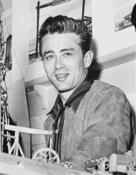 James Dean Portrait in Grey Velvet Suit with Black Collar and Brushed Up Hair (Credit Image: © Movie Star News via ZUMA Press Wire Service)
