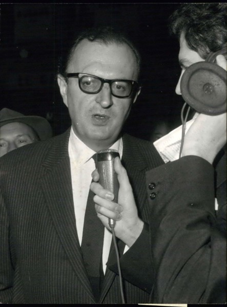 Nov. 23, 1964 - Goncourt Prize Goes To Georges Conchon The Goncourt Prize ( The best known and the most prized literary Awa went to the French author Georges Conchon for his book 'L'Etat Sauvage'' (Th...
