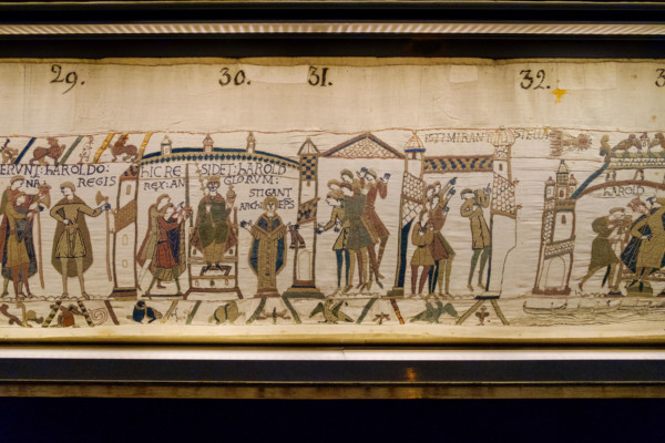 bayeux tapestry close up detail