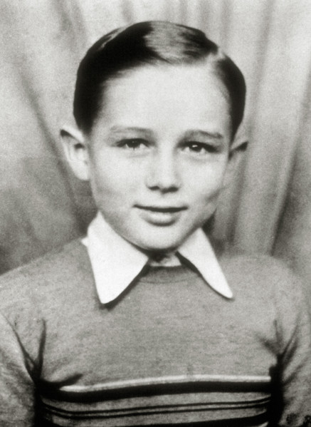 An 8 year old James Dean, 1939 File Reference # 33371 492THA