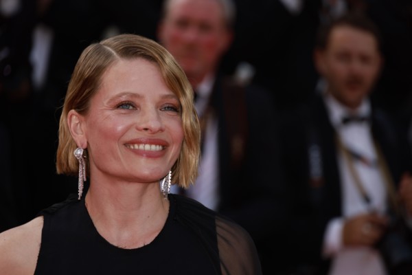 Cannes, France. 21st May, 2025. Melanie Thierry attends the red carpet for ''The history of sound'' screening at the 78th annual Cannes Film Festival at Palais des Festivals on May 21, 2025 in Cannes,...