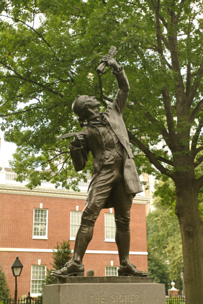 USA Philadelphia, Life size statue one of the signers of the Constitution and Declaration of Independence