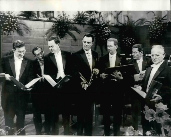 Dec. 12, 1965 - Presentation of Nobel Prizes in Stockholm: King Gustav of Sweden presented Nobel prizes to winner, in a ceremony in the Stockholm concert hall of Friday, Dec. 10th. Photo shows Nobel P...