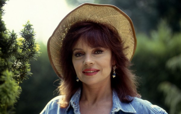 Pascale Petit, 1990