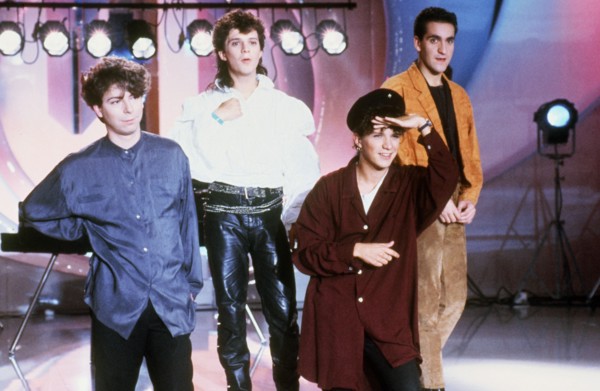 Le groupe Indochine, 1986