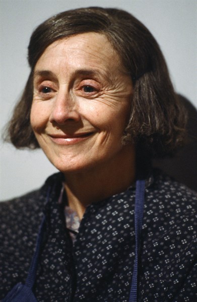 Suzanne Flon