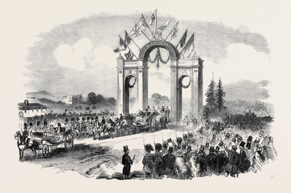 HER MAJESTY'S RETURN: THE QUEEN RECEIVING THE KEYS OF THE CITY OF ABERDEEN