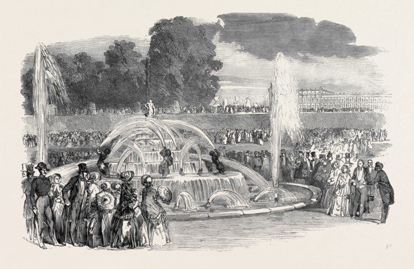 VERSAILLES, THE GRANDES EAUX, BASSIN DE LATONE