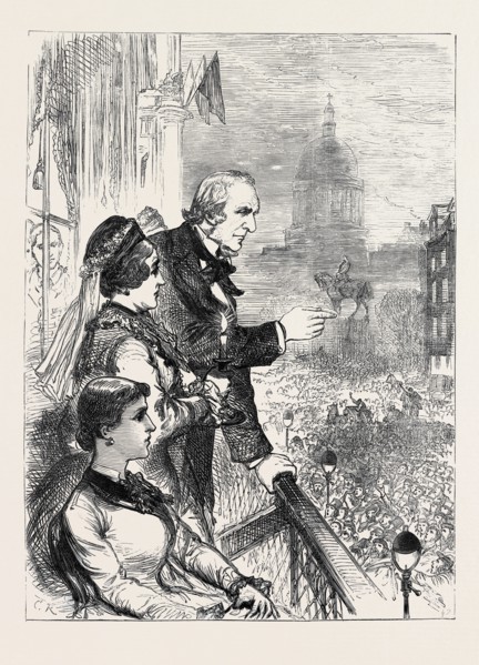 THE MIDLOTHIAN ELECTION: MR. GLADSTONE ADDRESSING THE CROWD FROM THE BALCONY OF LORD ROSEBERY'S