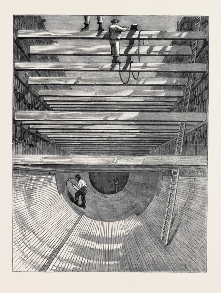 CONSTRUCTING THE INVERT FOR THE SOUTHERN HIGH LEVEL SEWER, LONDON MAIN DRAINAGE