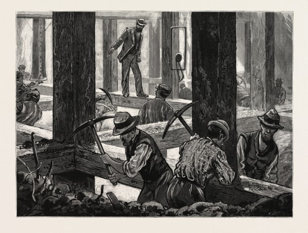 NEW JERSEY: THE LATE HUDSON RIVER TUNNEL DISASTER AT JERSEY CITY, SEARCHING FOR THE BODIES OF THE