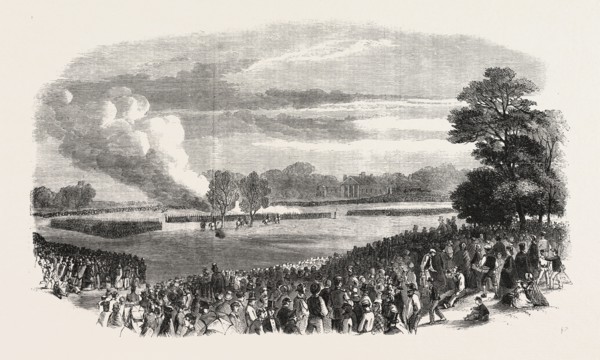 VOLUNTEER FIELD-DAY IN REGENT'S PARK, LONDON, UK