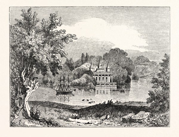 VIRGINIA WATER: Fishing Temple on the Lake