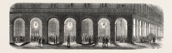 Subscribers to borrow 750 million at night, under the arches, and the day in the courtyard of the
