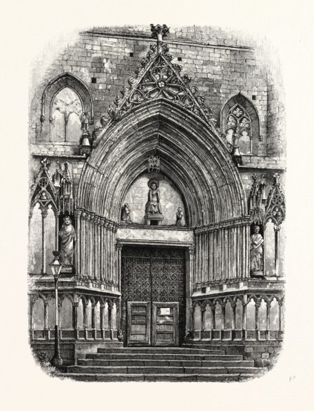 ENTRANCE TO THE CHURCH OF SANTA MARIA DEL MAR, BARCELONA, SPAIN