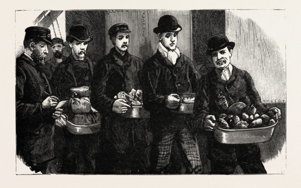 STOKERS FOR THE BRITISH NAVY, NEWLY JOINED MEN DRAWING THEIR RATIONS, engraving 1890, UK, U.K.,