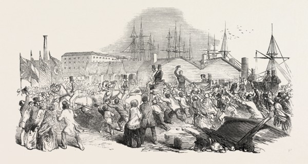 M. KOSSUTH LEAVING THE DOCKS AT SOUTHAMPTON, UK