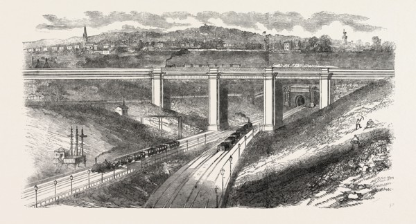 VIADUCT ACROSS THE GREAT NORTHERN RAILWAY, UK