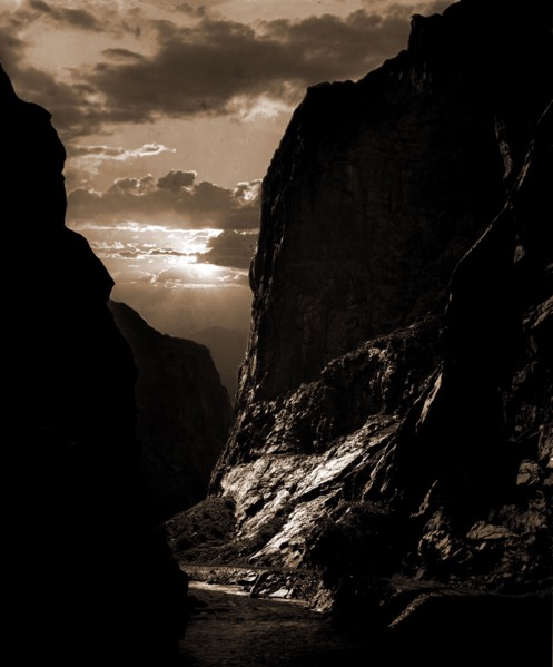 Sunset in the Royal Gorge, Col, Jackson, William Henry, 1843-1942, Sunrises & sunsets, Rivers,