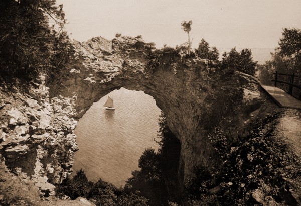 Arch Rock, Mackinac Island, Michigan, Rock formations, United States, Michigan, Mackinac Island,