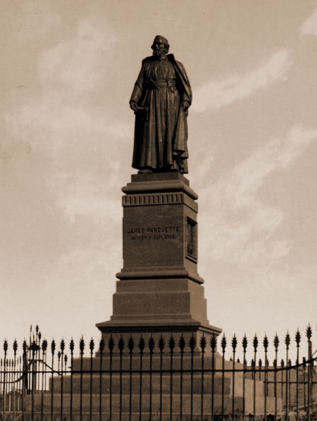 Marquette statue, Marquette, Jacques, 1637-1675, Monuments & memorials, United States, Michigan,