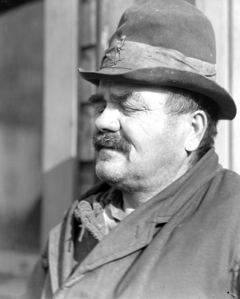 Scott's Run, West Virginia. Peter Percupu, Roumanian miner, unemployed, known in Scott's Run as