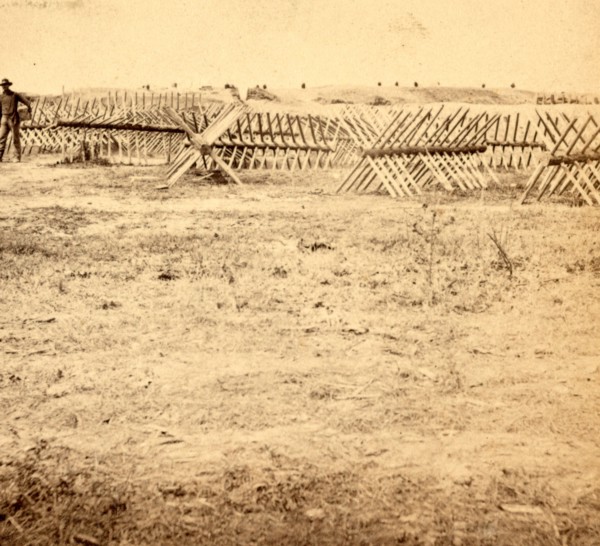 Chevaux-de-Frise in front of the Rebel Works at Petersburgh (i.e. Petersburg), Va., US, USA,