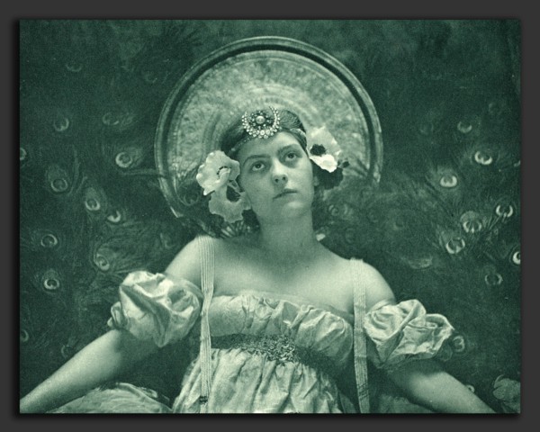 Emma Justine Farnsworth (American, active c. 1890 - 1900), La Cigale, 1899, photogravure in blue