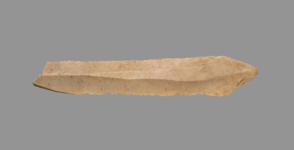 Sickle Blade, 1980-1801 BC. Egypt, Middle Kingdom, Dynasty 12. Flint; overall: 5 cm (1 15/16 in.).