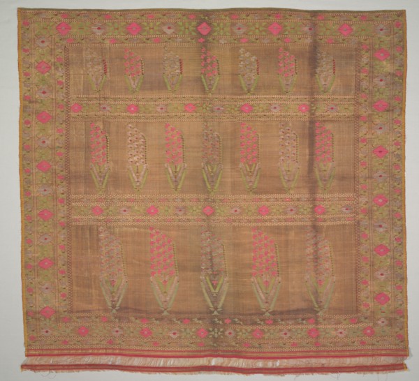 Fragment of a Sari, 1700s - 1800s. India, Aurangabad ?, 18th-19th century. Brocade; overall: 99.1 x